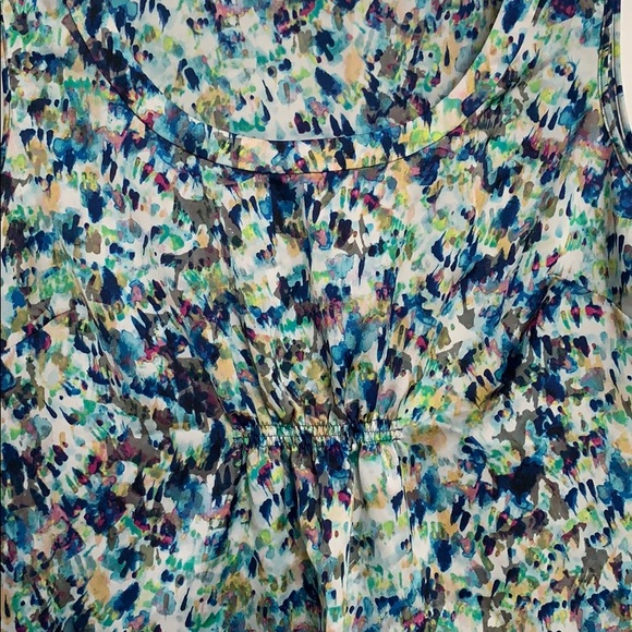 Floral Sleeveless Blouse Tank Top - Picture 4 of 5